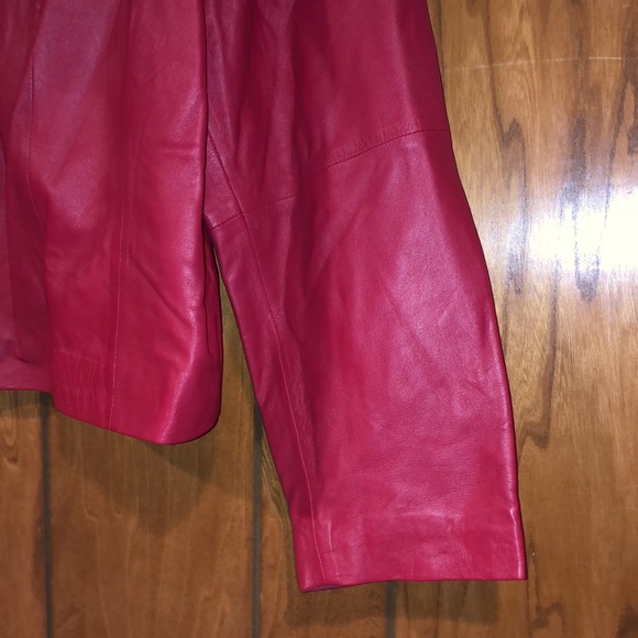 Red leather Jacket - Picture 5 of 7